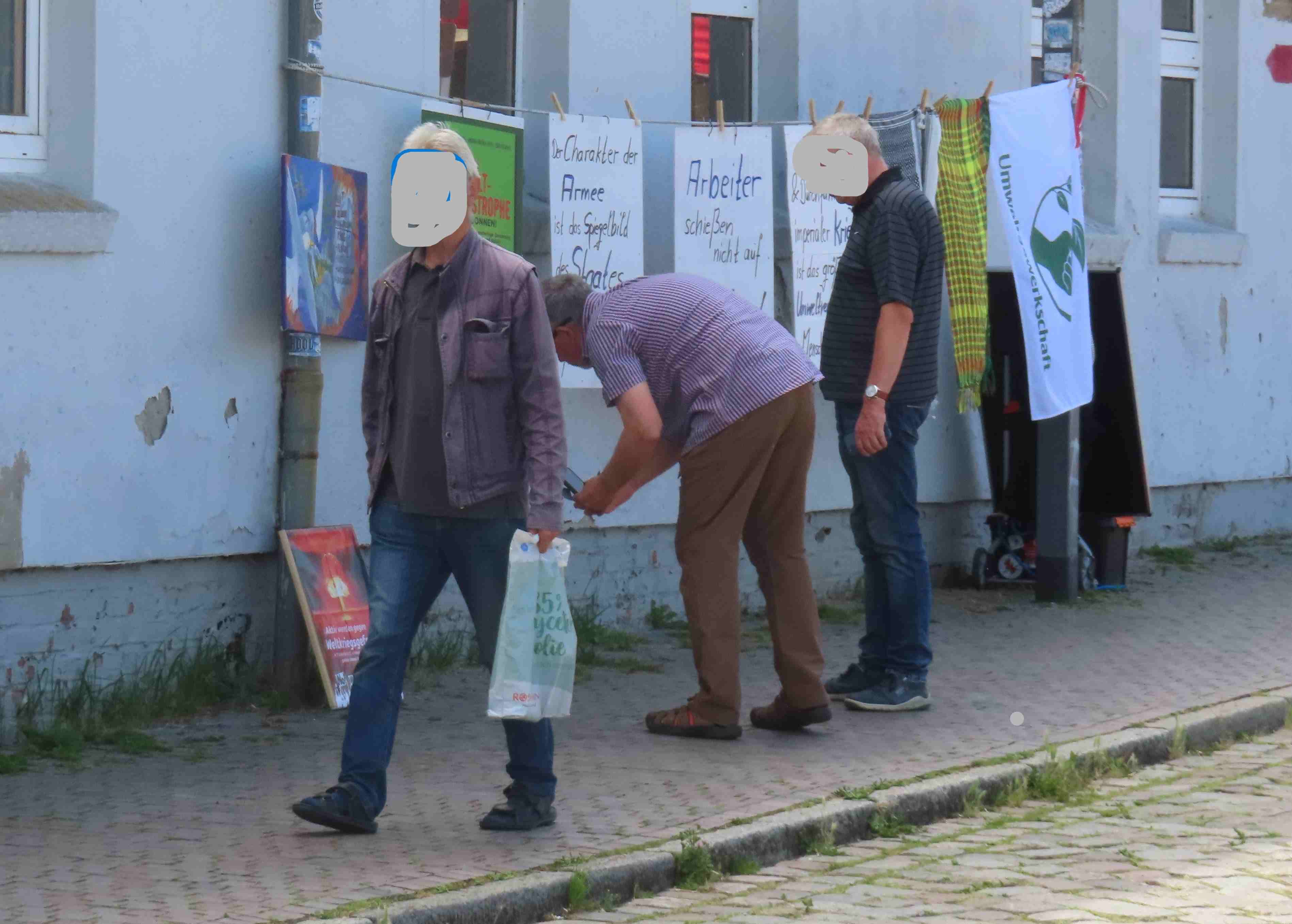 28.6.25 HST manchmal fotografiert kontroverse Gespräche