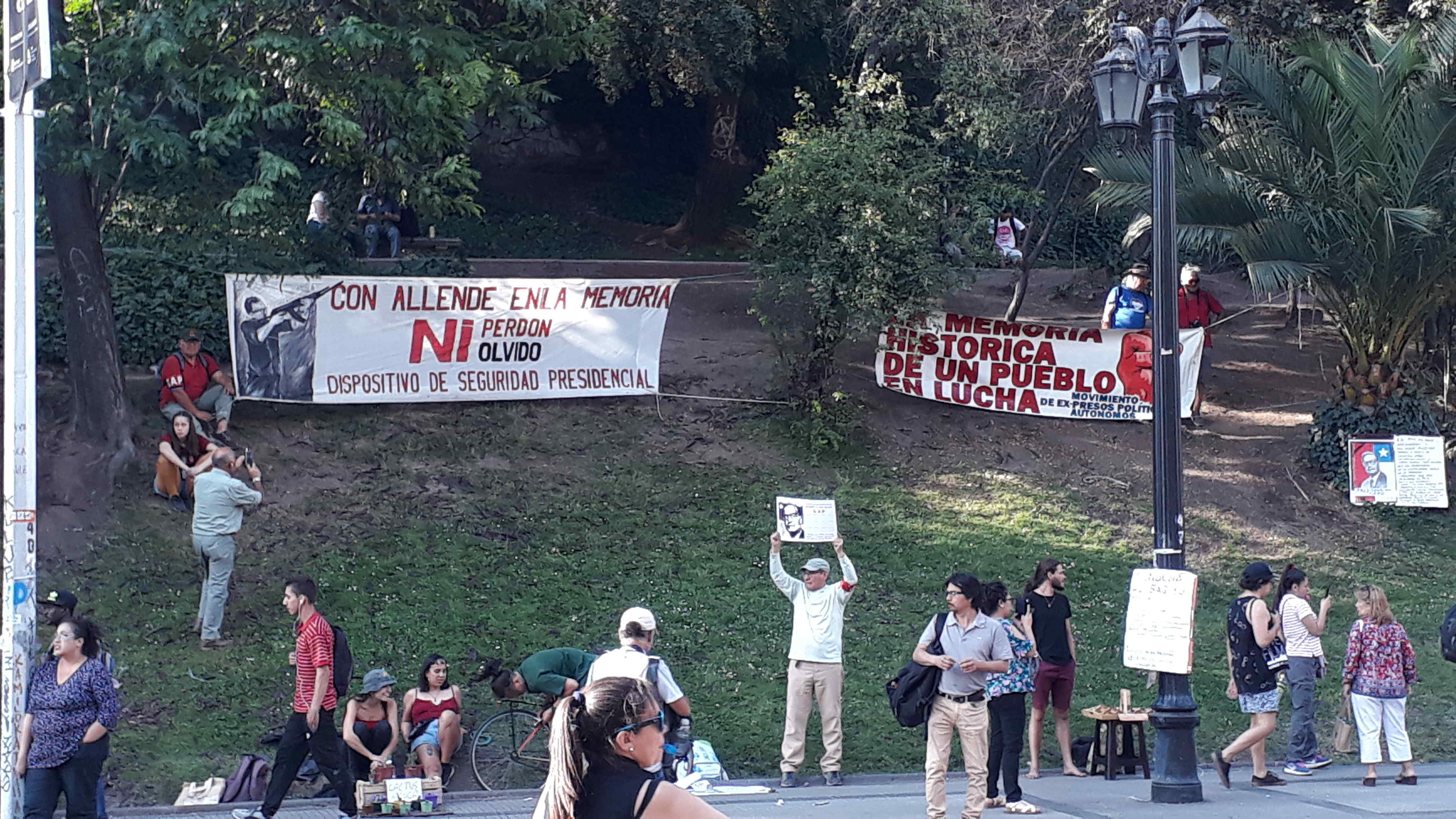 Santiago Marcha03