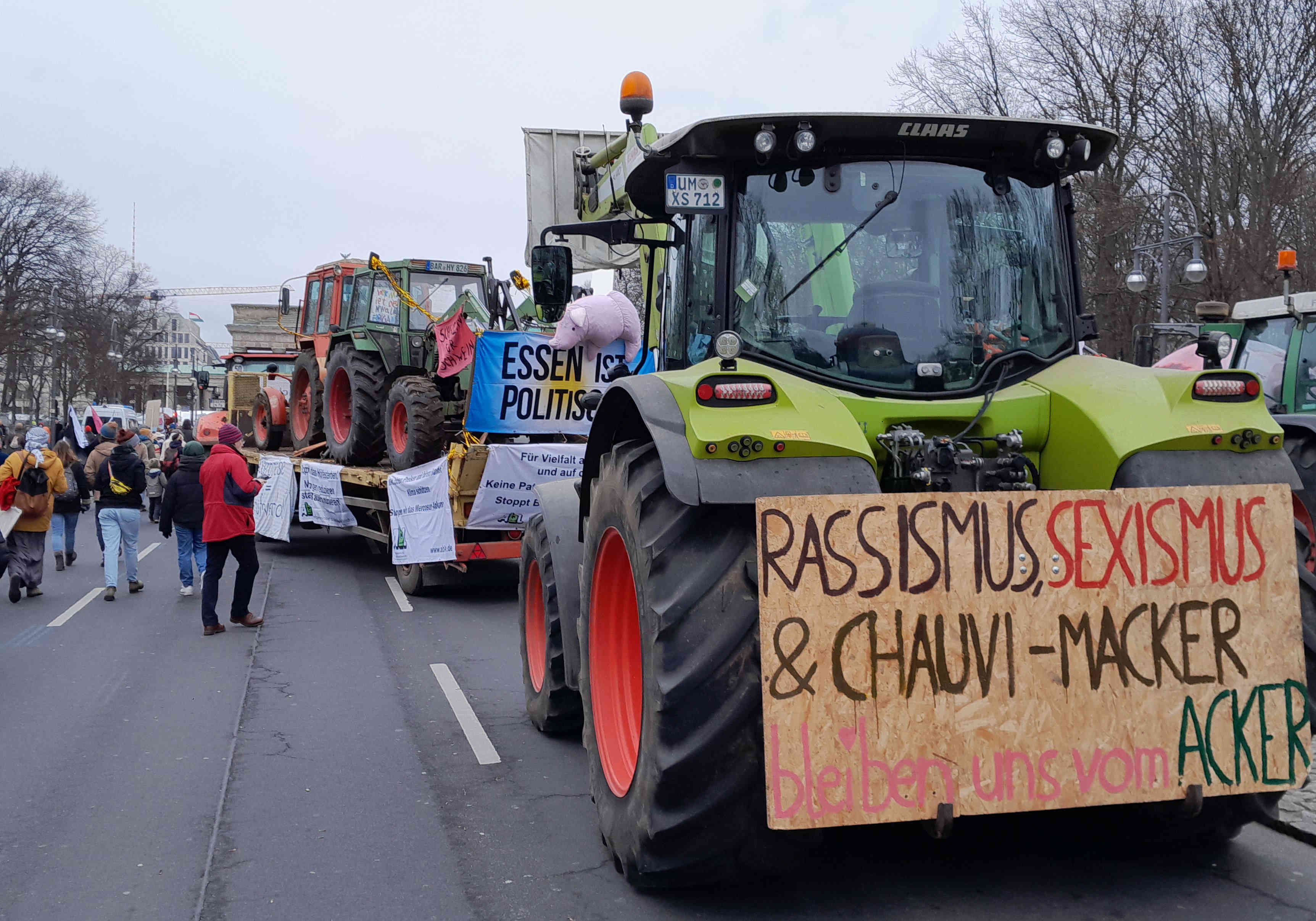 08 wirhabenessatt demo berlin 21.1.23.jpg