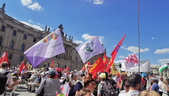 Antikriegsdemo 2.7.22 Berlin 02