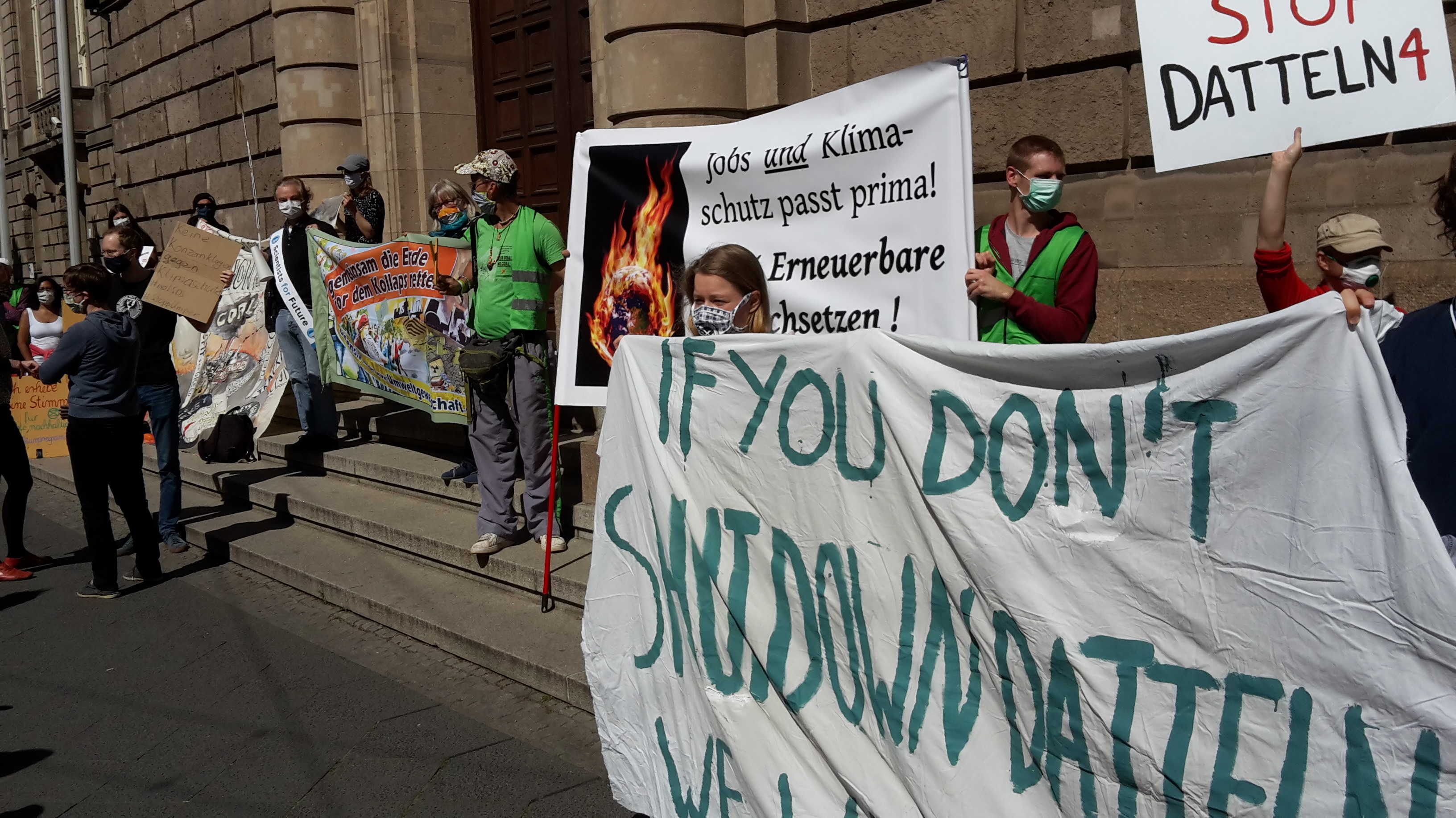 UNIPER HV Protest 20.5.2020 gegen Datteln4 vor WiMi Berlin15 klein