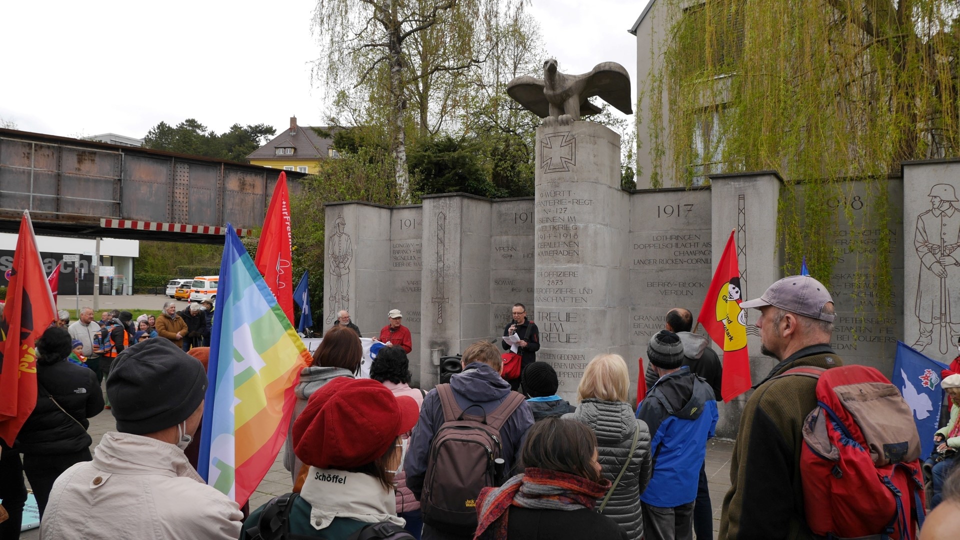 Ostermarsch 2022 1 Nazidenkmal