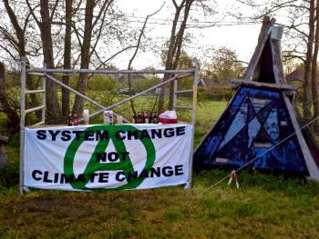 Hambacher Forst Protest klein